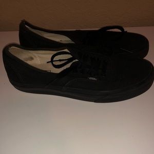 Women’s black vans